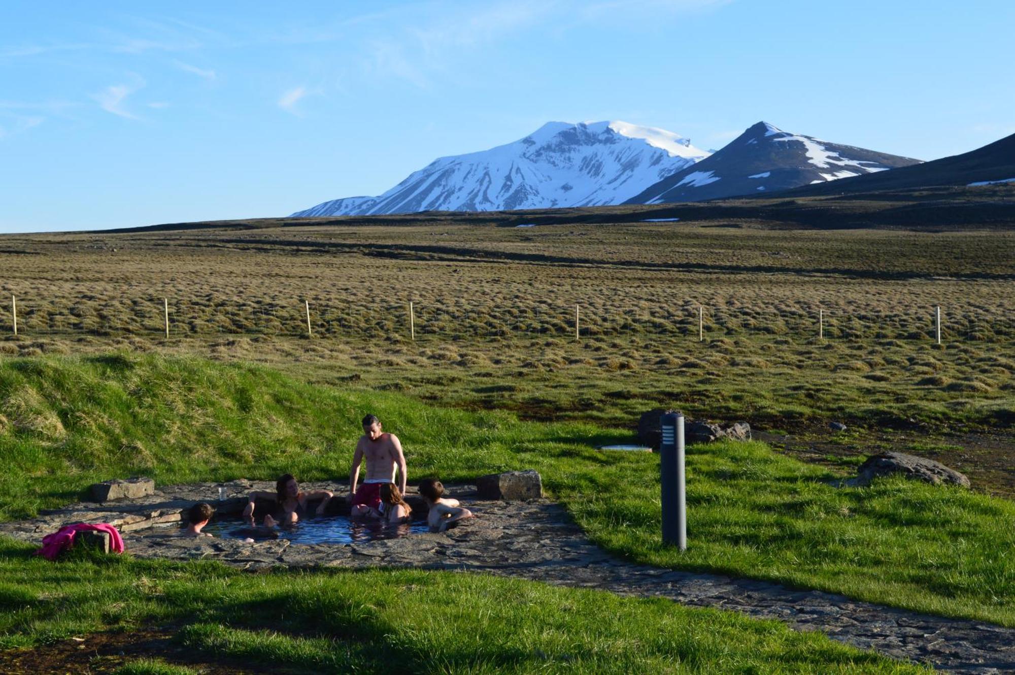 Laugarfell Accommodation & Hot Springs 외부 사진