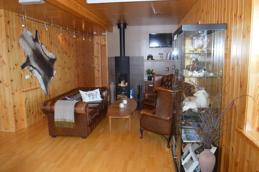 Laugarfell Accommodation & Hot Springs 외부 사진